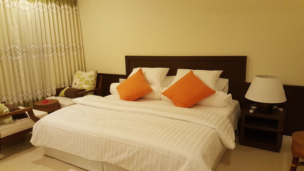 Tropical Village Fehendhoo Luaran gambar
