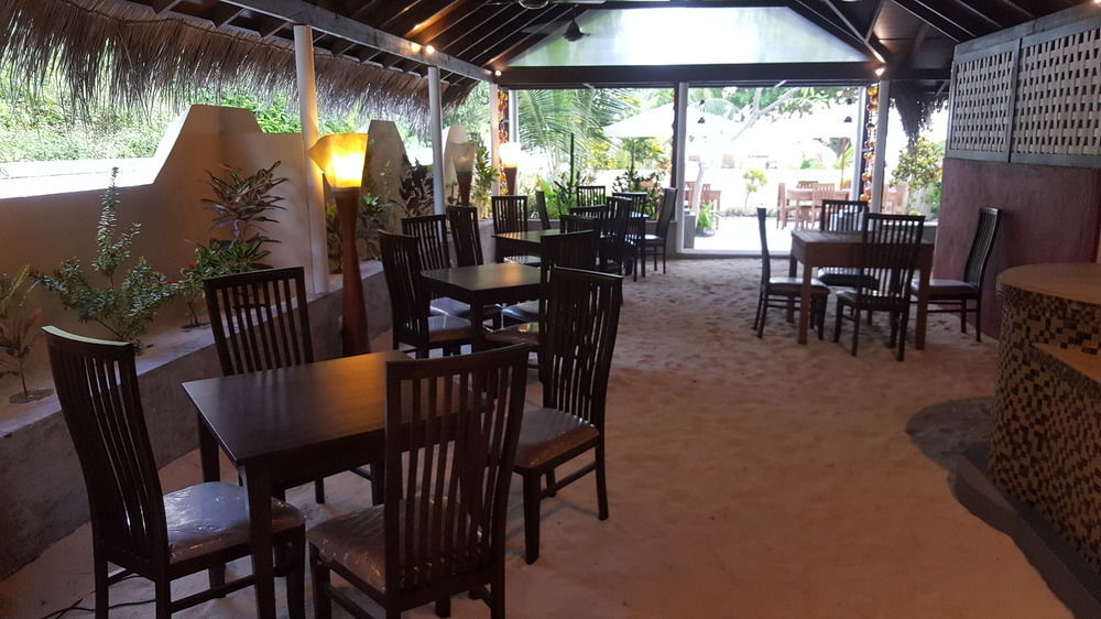 Tropical Village Fehendhoo Luaran gambar