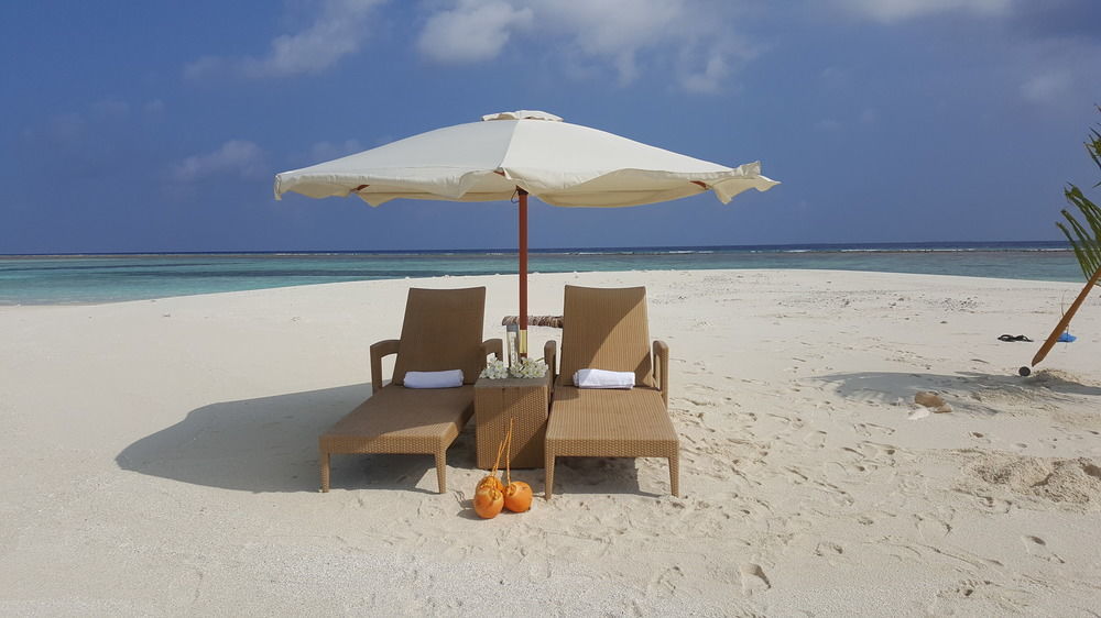 Tropical Village Fehendhoo Luaran gambar