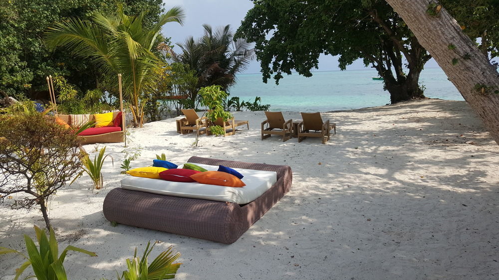Tropical Village Fehendhoo Luaran gambar